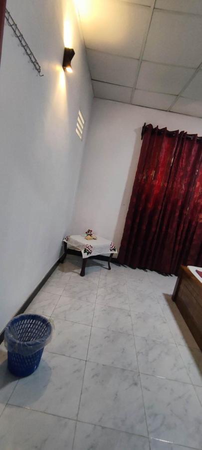 Sunset Villa Negombo Exterior foto